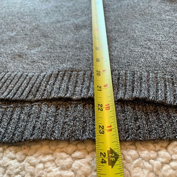 Brandy Melville gray sweater with striped sleeves - Picture 9 of 10